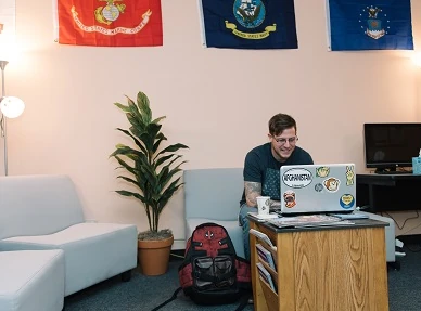 Veteran student on laptop